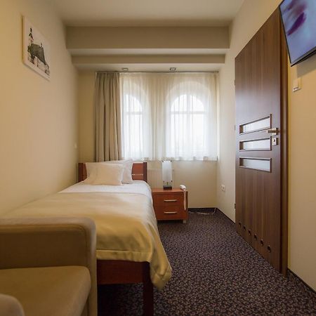 Hotel Zajazd Biskupi Ratibor Zimmer foto