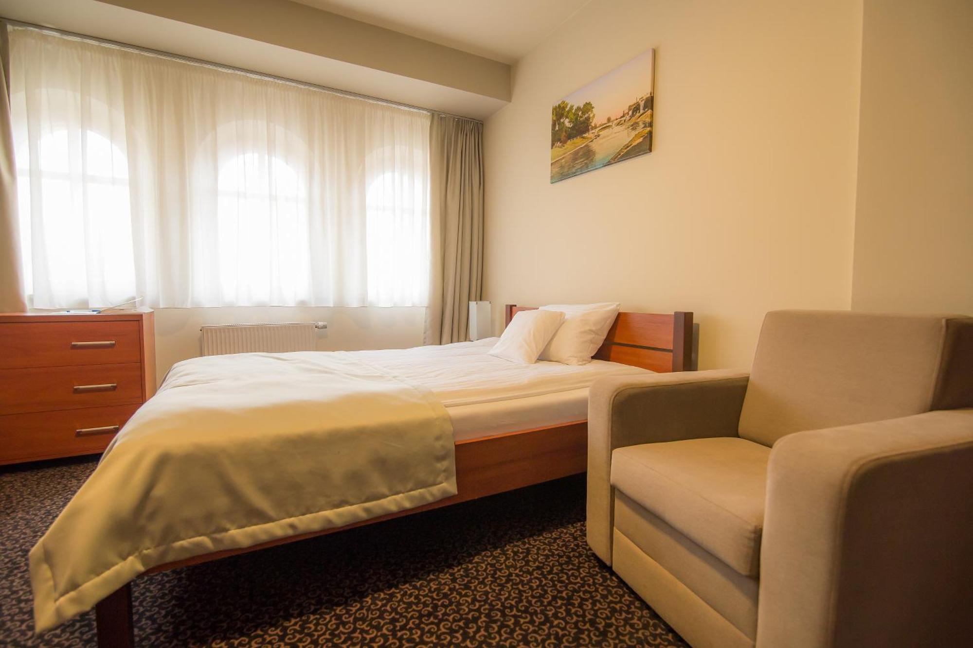 Hotel Zajazd Biskupi Ratibor Zimmer foto